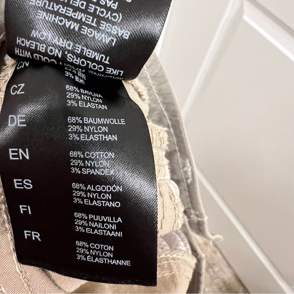 KUHL Cargo Shorts Mens 34 Stretch Cotton Nylon Hiking Camping Outdoor Tan - Picture 9 of 9